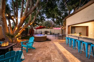 Central Phoenix Hot Tub Swimming Cantina Firepit Pet Friendly