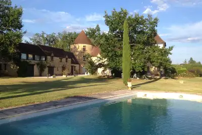 Image de 15min Sarlat  Manoir avec Piscine 7Cb-7sb, Wifi + Household Included