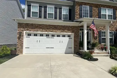 Image de Beautiful home in a residential neighborhood close to Everything! *Go Hokies! *