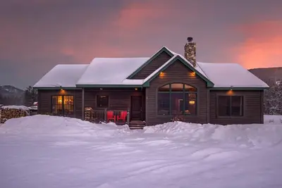 Image de Brownie- Comfy Modern Ranch Home w/Hot Tub