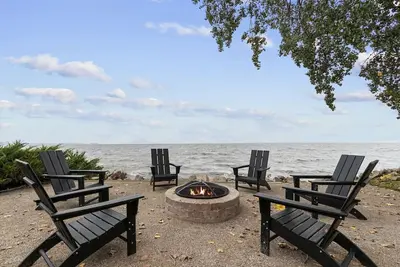 Image de Hickory On The Lake- Beautiful home on Lake Winnebago