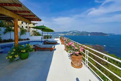 Image de Spectacular Views From Casa Belza