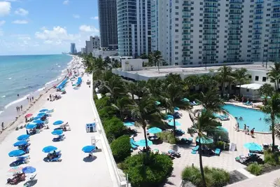 Image de Beautiful condo on beach w/ pool, Hallandale Beach, Hollywood