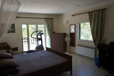 Image de Portals Nous! Portals Nous! Portals Nous!