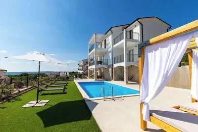 Image de Villa Solara Summary: