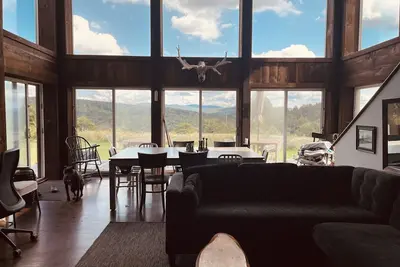 Image de 3 Bed Home on Horse Farm