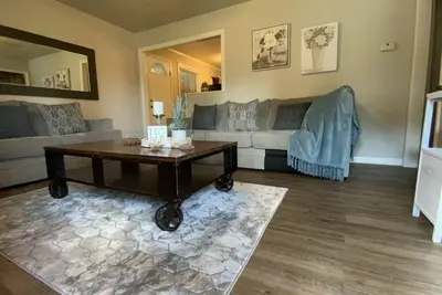 Image de 3 bedroom, 2 bath home in the Heart of Durant