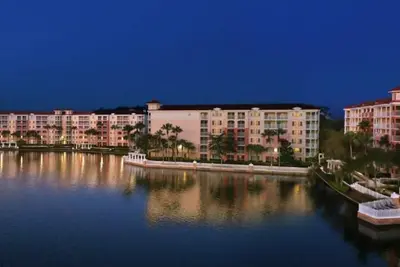 Image de Amazing family resort in a prime Orlando location near Sea World.