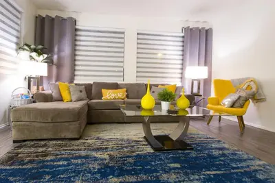 Image de Tempe townhouse 5-10 min to Asu/Airport/Scottsdale