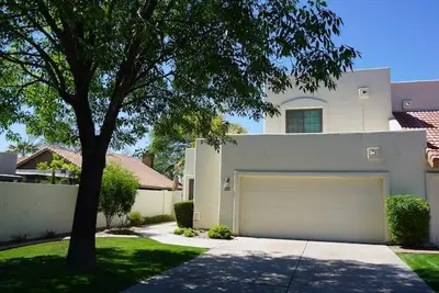 Image de Tempe Townhouse with pool and tennis courts