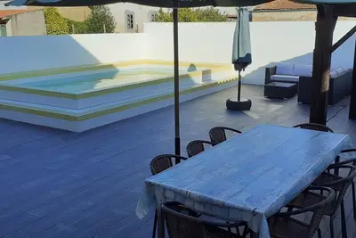 Image de Retiro da Atafona Beach Pool House (White)