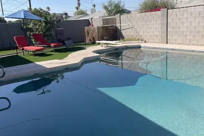 Image de Cozy Home With Sparkling Pool And Pet  Friendly