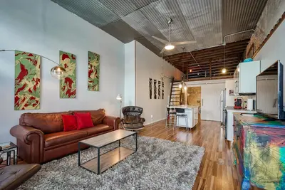 Image de Dog Friendly - George's Condo in Downtown Salida!