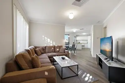 Image de A Stones Throw - Metung