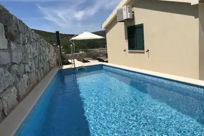 Image de Vacation home with private pool for 8 people