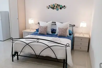 Image de Low Cost House - Studio Apartment
