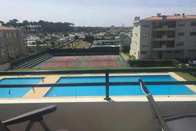Image de Apartment in closed condominium with swimming pool - Azurara
