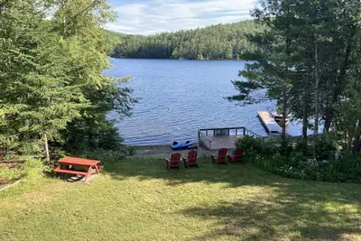 Image de Private Sandy Beach with 125 feet of lake frontage