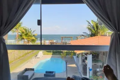 Image de Wonderful house on the sand