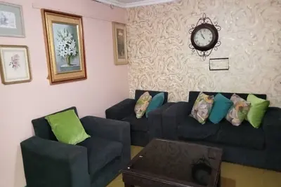 Image de Let Our Family Show Your Family the Way Home.