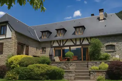 Image de Le Paradis des Loups – Jacuzzi & Salle de Sport – Proche St-Lary & Piau