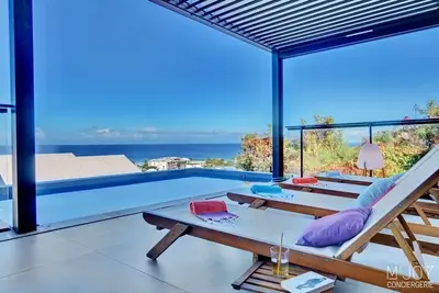 Image de La Villa Azur Saint-Gilles ***** - Reunion Island - Seaview, Pool, Beach & Bbq!