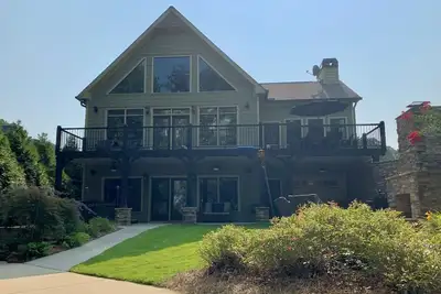 Image de Lake Hartwell Waterfront Retreat