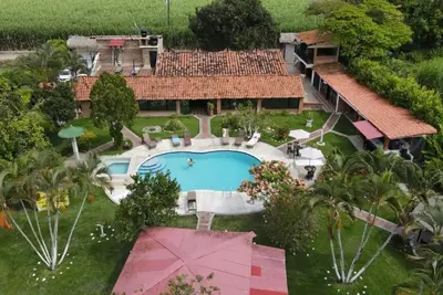 Image de Inviting 14-Bed Villa in Toro Valle del Cauca