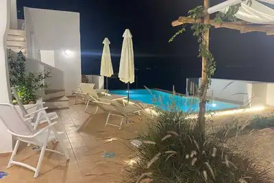 Image de Brand new villa with pool and Amalfi view