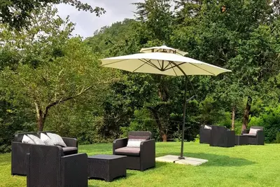Image de Le Petit Bonheur - \"Domaine les Terrasses de L'insolite\"