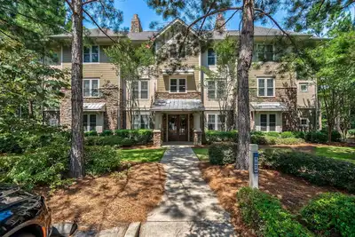 Image de Rare 3 Bedroom Reynolds Retreat