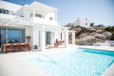 Image de Petra Mare - Trois Chambres Villa, Couchages 8