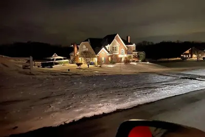 Image de The Retreat at Davis Mill: A recently rebuilt 7, 500 sq' estate set on 5 acres.