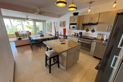 Image de Luxury Condo at Faro de Mita