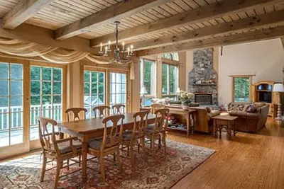 Image de Upper Level Retreat Near the Slopes W/ Media Room, Wood-Burning Fireplace