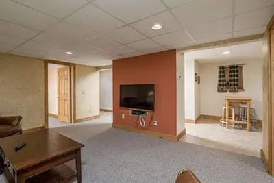 Image de Wonderful Lower-Level Retreat W/ Full Kitchen & Short Walk to Lifts!