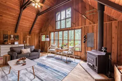 Image de Charming A-Frame @ Mt. Rainier~Nature~Relax! Pet Friendly!