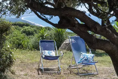 Image de Maison de vacances \"la casa del guardiano della torre\" avec vue sur la mer, terrasse et jardin