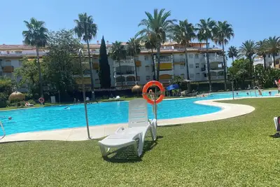 Image de Luxurious apartment in Dama de noche, 7 mn from the beach and Puerto Banus.