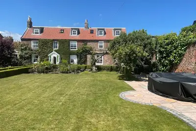 Image de Bay View House, Luxury Coastal Retreat, Sea Views, Hot Tub and Private Parking