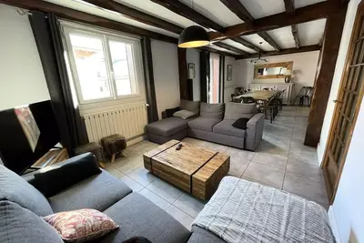 Image de 5 pièces 12 personnes exposé Sud-Est