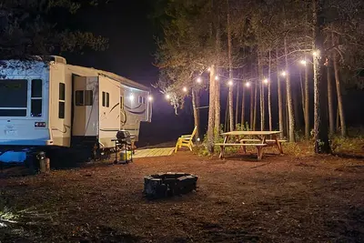 Image de Camping minutes from Grand Beach, Atv/Utv trails and onsite Festivals and Events