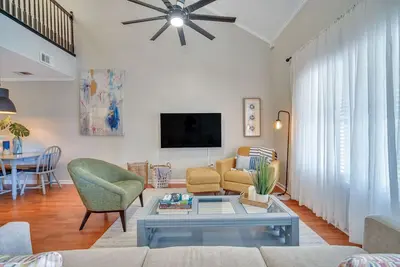 Image de Spacious 3 bedroom townhouse - short walk to beach