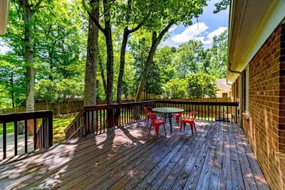 Image de Modern 4 Bedroom pets welcome