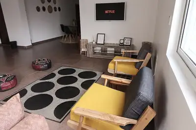 Image de Woodhouse-Modern 2bed Apt with 24/7 power, Wifi & Pool