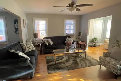 Image de 3 Bedroom 25 minutes to Nyc\/ 20 minutes Ewr\/ Prudential