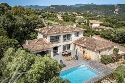 Image de Villa tout équipée, vue mer, accès plage à pieds pour 8 personnes