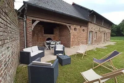Image de Maison à la campagne, à 5 minutes de la mer. Idéal pour les familles!