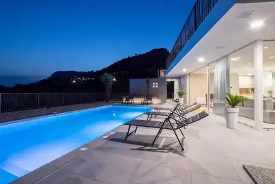 Image de Belle maison Ă Klis avec WiFi