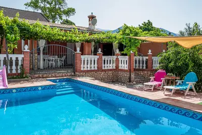 Image de Belle maison de 2 chambres Ă Padul